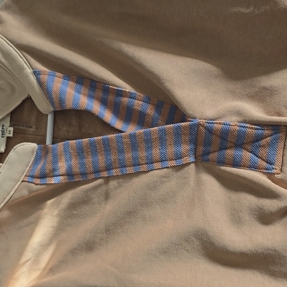 V neck sweatshirt - Picture 5 of 8